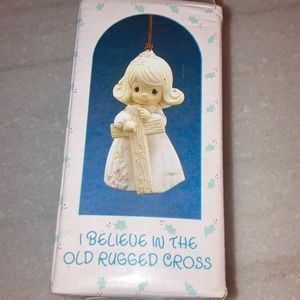 New precious moments ornament